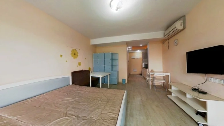 Elegant Garden Residence - View 1