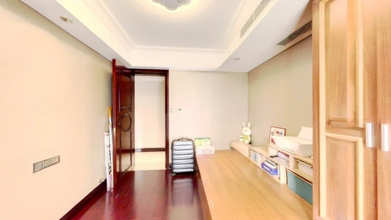 Palm Springs International Center - View 3