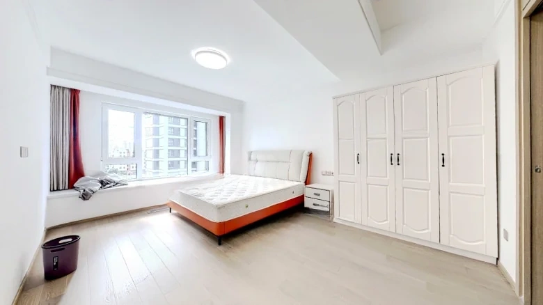 Harmony Breeze Radiant Elegance Garden - View 2