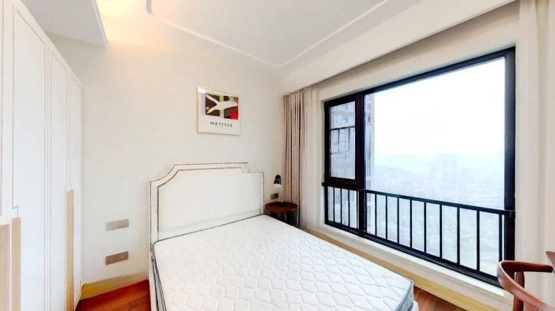 Peony Vessel - View 4