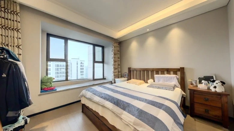 Poly Tianhui - View 3