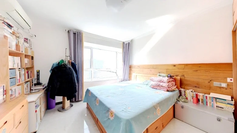 Wanda Huafu碧桂園 It seems there was an error as the instruction requested translation for - View 5