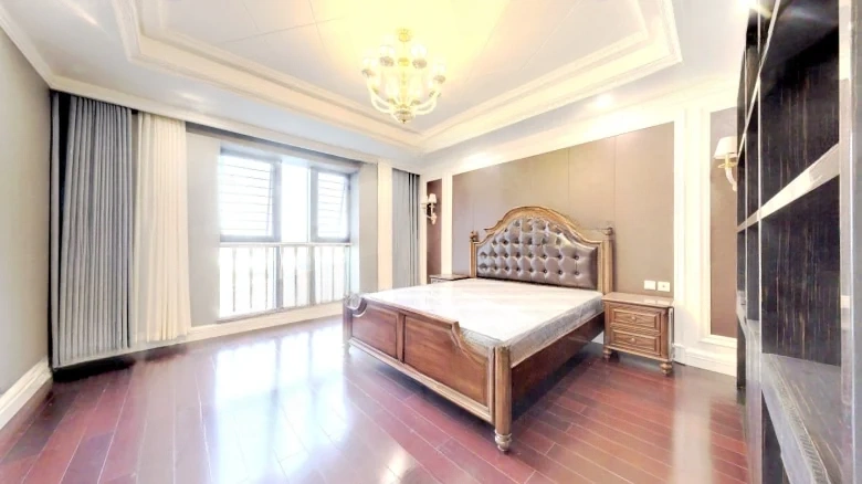 Wanda Mansion - View 3