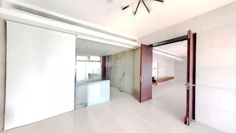 Ginza Linghai Mansion - View 5