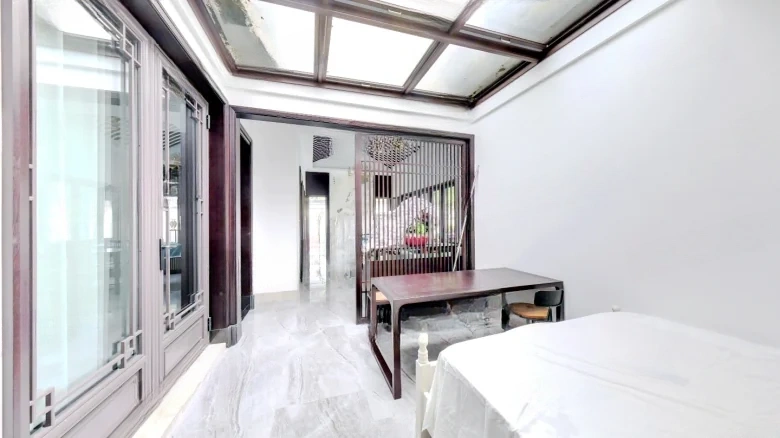 Green Town Peach Blossom Source - View 3