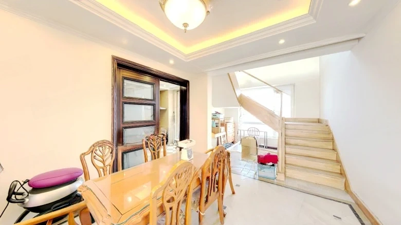 Golden Land Evergreen Bay - View 6