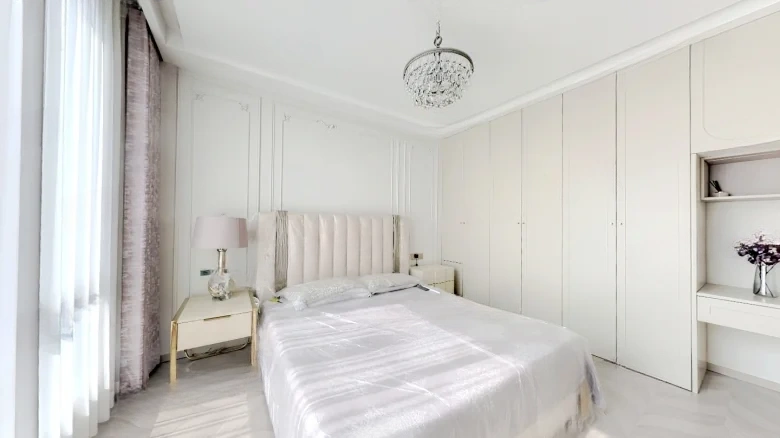 Yanlan Mansion, Renhuang - View 2