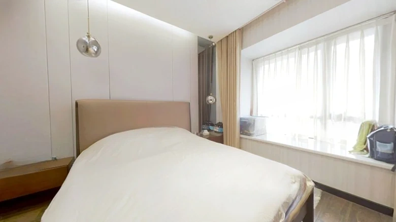 Purple Sandalwood - View 2