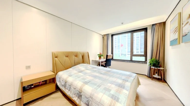 Silver Abundance Nine Treasures City Long Mansion - View 3