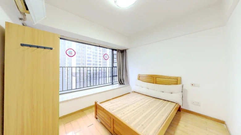 Poly Heartland Whisper - View 2