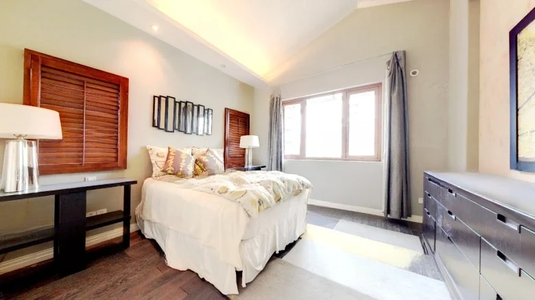 Lushan International Santa Barbara - View 2