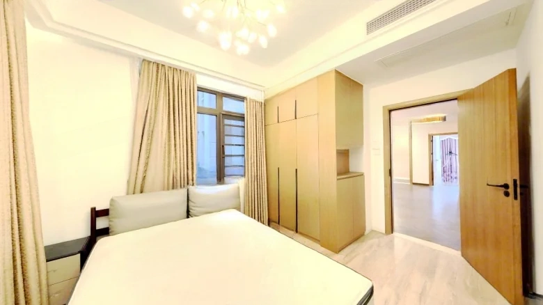 Lakeshore Opener Tianchen Originals - View 2