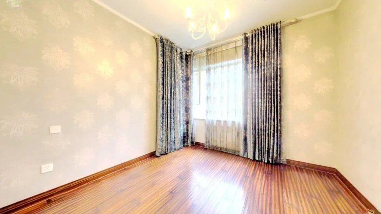 West American Five Continents Paradise - View 2