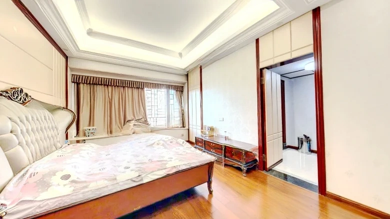 Elegant Residence Cambridge Confluence - View 4