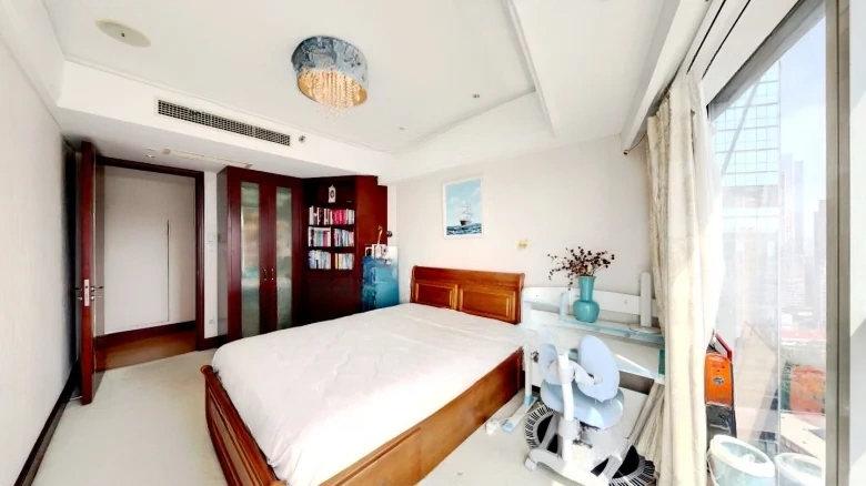 Donghai Road 9号注：在英文中通常不会将 - View 3