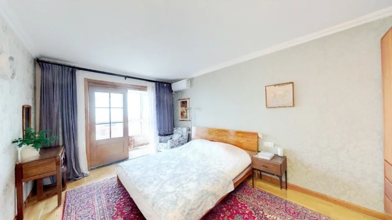 Bihai Garden (Shinan) - View 2