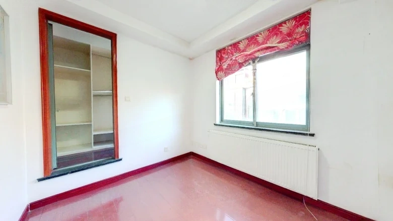 Merrill Town Lao Mountain - View 3