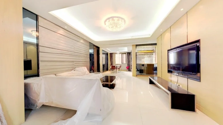 Poly Center - View 5