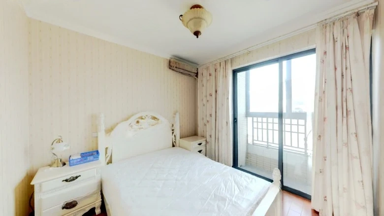 China Ocean Lakefront One - View 2