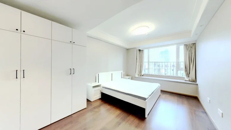 Binhai Imperial Iris Mansion - View 3