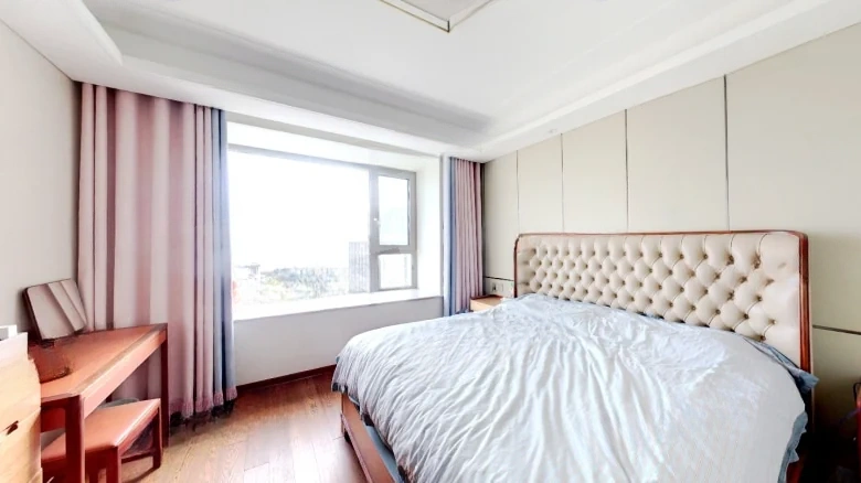 HISENSE King Elegance - View 2