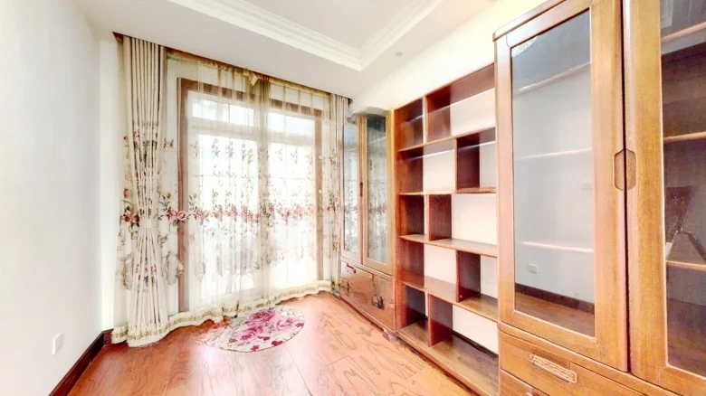 Luhu Splendid Coast Sea Shore - View 2