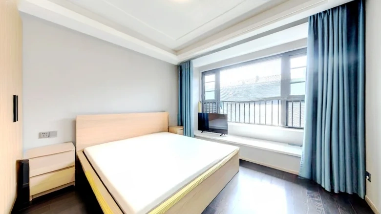 Mountain Water Yue Lan Court - View 2