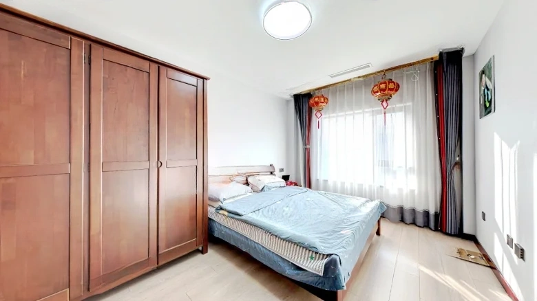 View of the Mountains - View 3