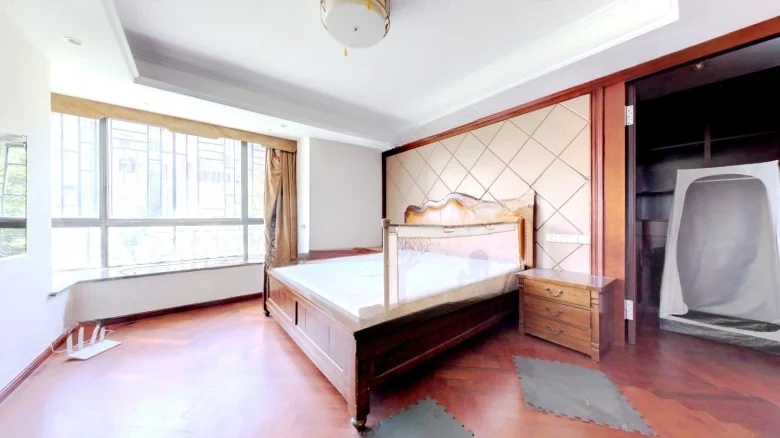 Water Ink Thirty Degrees - View 3