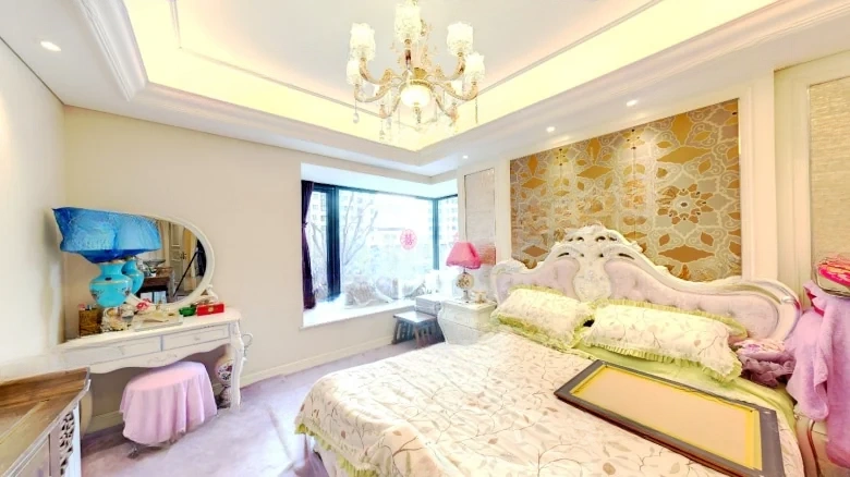 Patchouli One - View 3