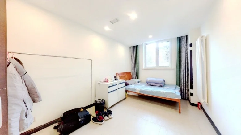 Ocean Retreat Verdant Courtyard - View 2