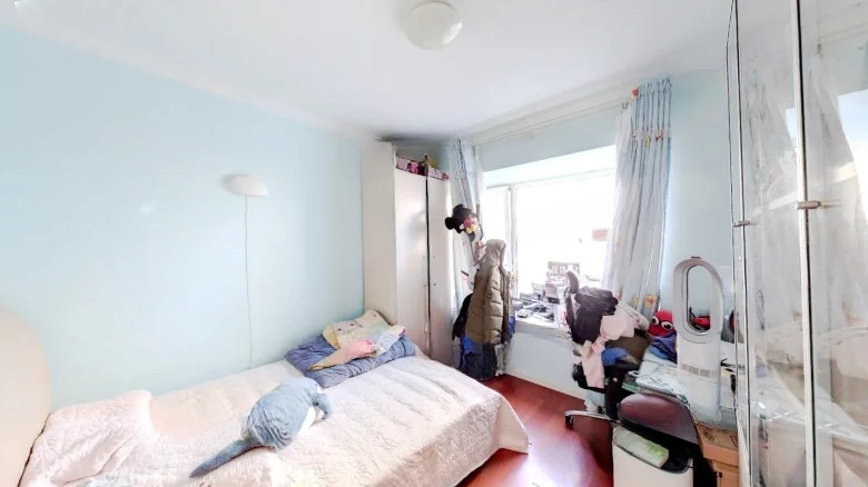 China Sea Silver Sea 1号 - View 2