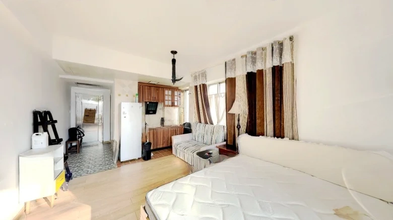 Golden Ear of Corn Tower - View 1