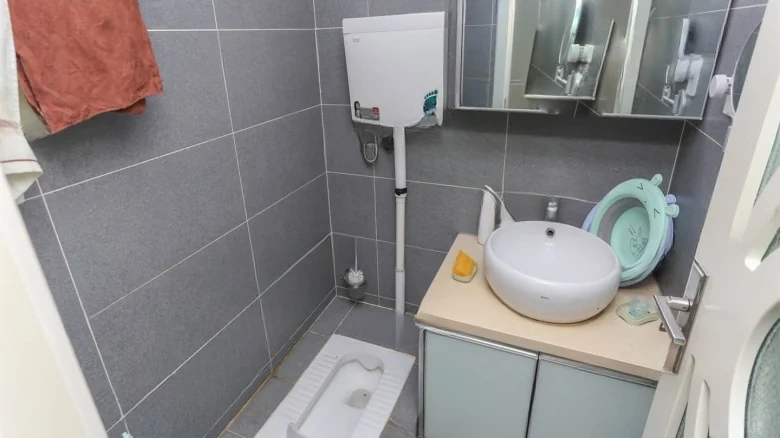 Green Edge Apartment - View 8