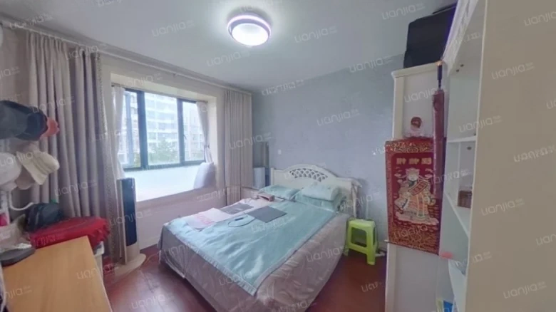 Riverside Elegance - View 3