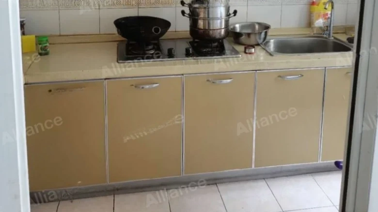 State Trade Tower Apartment Building - View 10