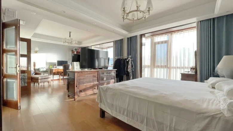 Silver Garden Residence - View 3