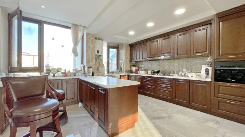 Silver Garden Residence - View 16