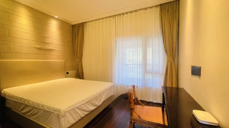 Half Mountain Half Island - View 2