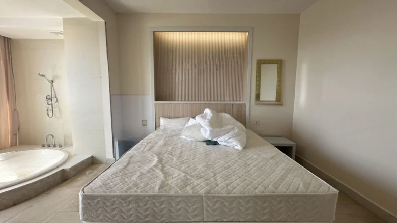 Half Mountain Half Island East Sea Bay Phase Three - View 2