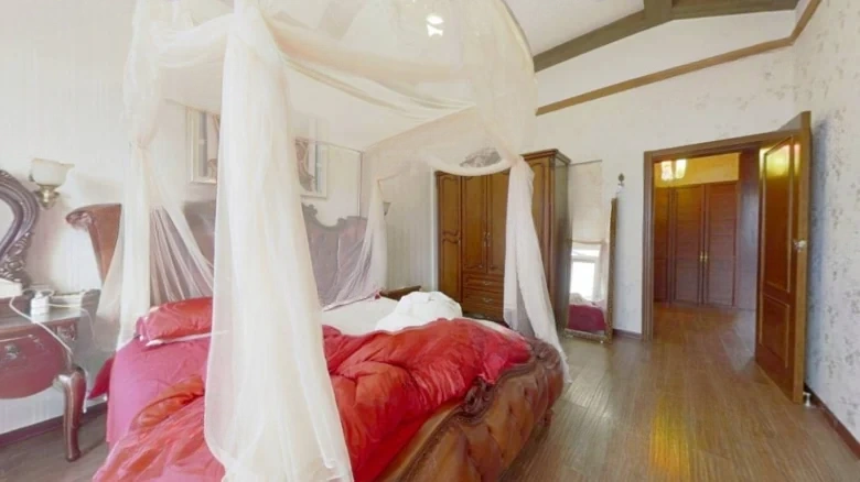 Mediteranean Stroll - View 3