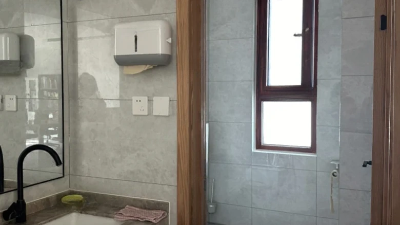 Eastern Supreme Emperor - View 14