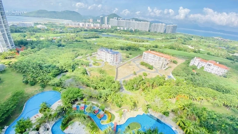 Half Mountain Peninsula - View 13