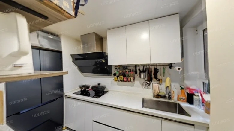 Future Pearl - View 3