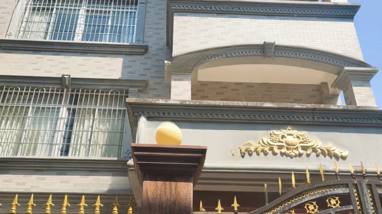 Royal Garden - View 7