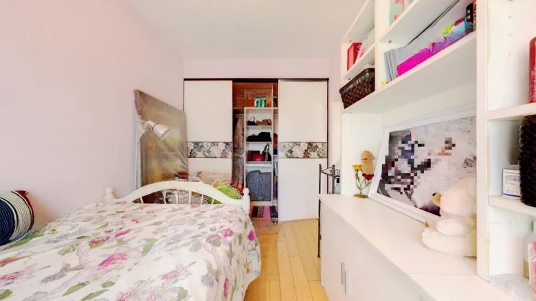 Beilishi Road 70 Compound - View 4