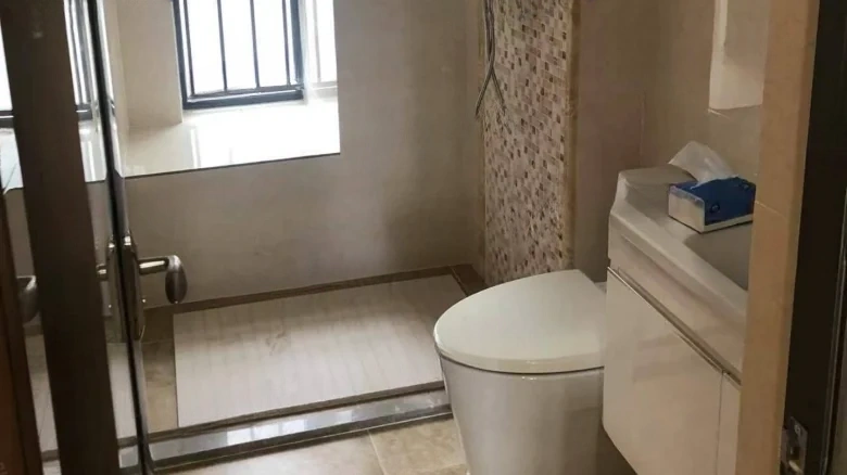 Lord of the Century - View 7