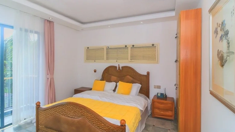 Saint Barbara - View 9