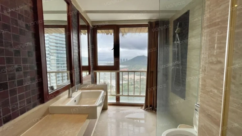 Central Seaview Avenue, Peninsula Hill - View 9