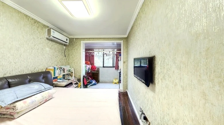 ShenjiaxiangGate of the Shen Family - View 2